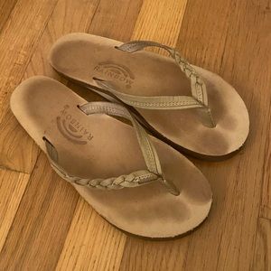 Rainbow Leather Flirty Braidy Arch Support Flip Flops Size Medium 5 to 7